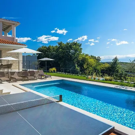 Regina Semesterbostad Markovac