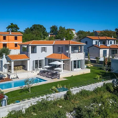 Regina Semesterbostad *